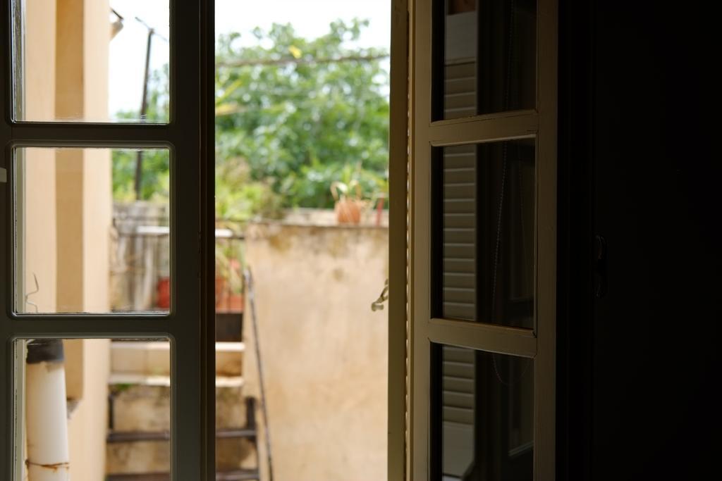 Fivos Pension Chania  Buitenkant foto